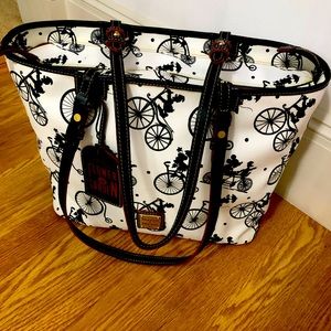 Dooney & Bourke Disney  2015 Special edition black and white Flower & Garden